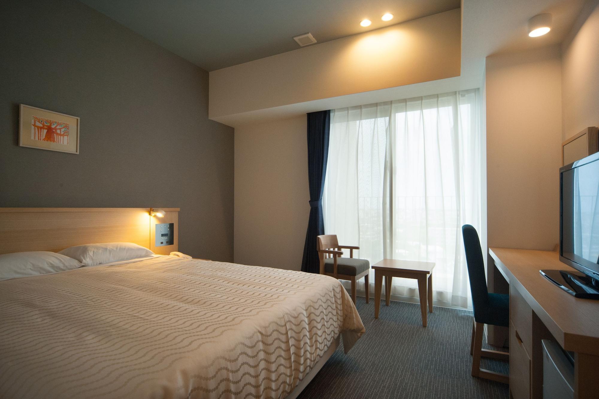 Hotel Risingsun Miyakojima Екстер'єр фото