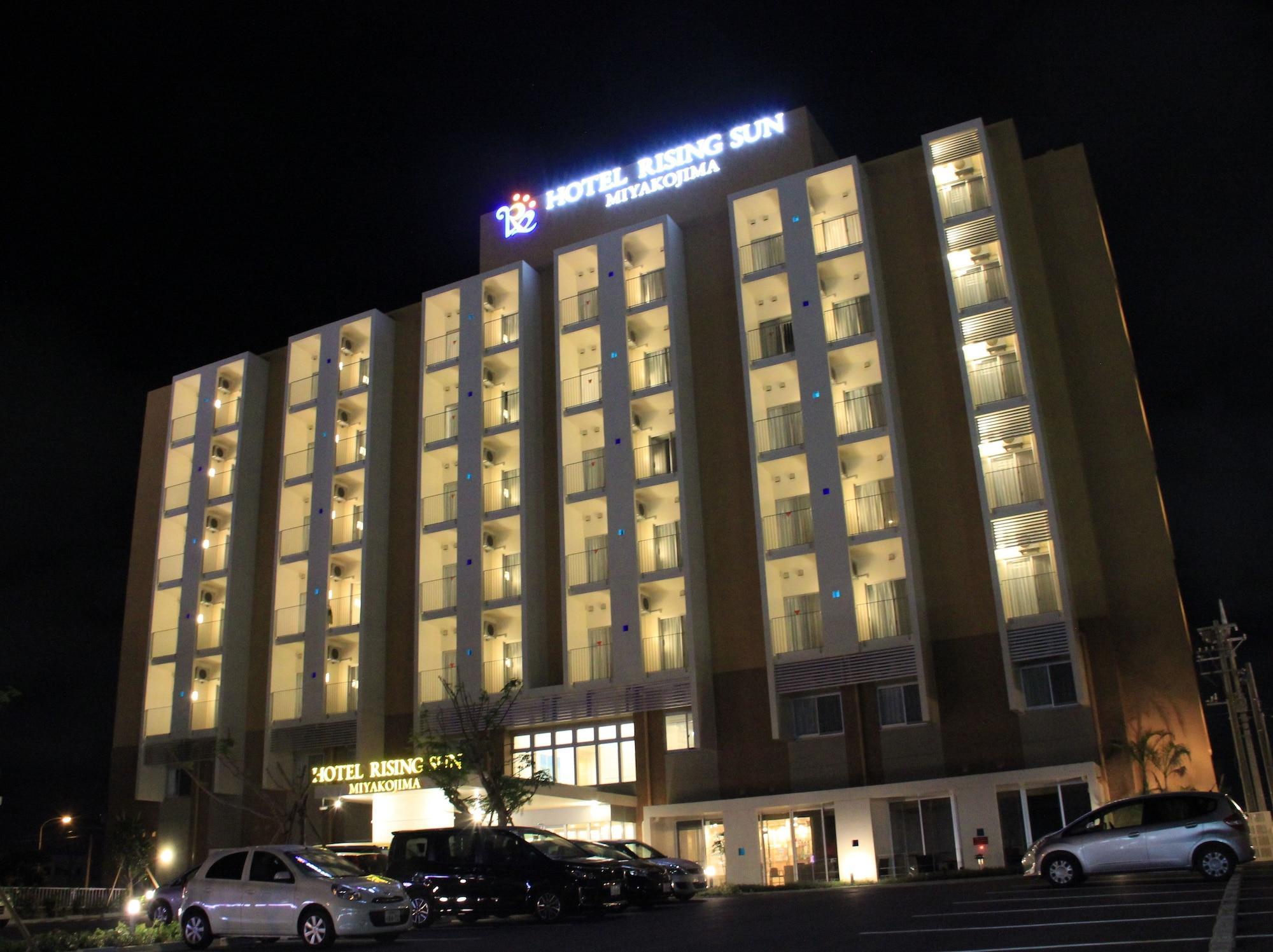 Hotel Risingsun Miyakojima Екстер'єр фото