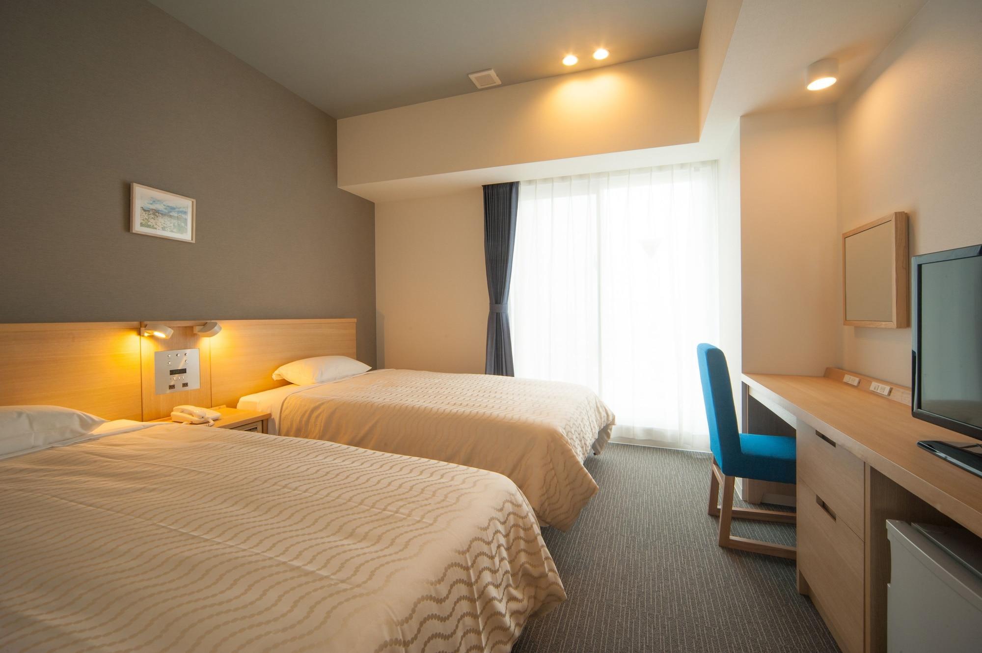 Hotel Risingsun Miyakojima Екстер'єр фото
