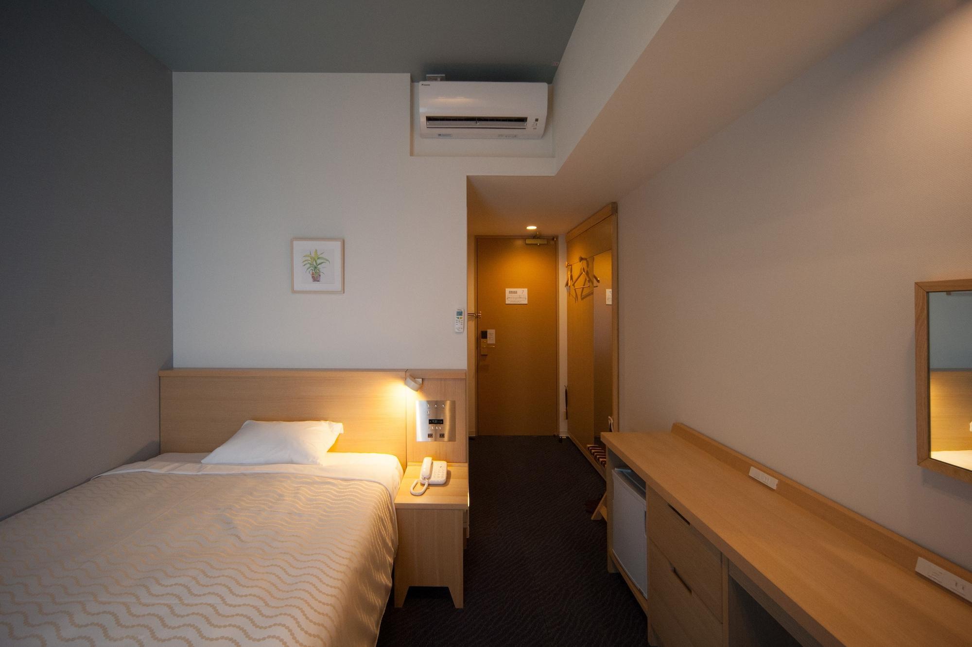 Hotel Risingsun Miyakojima Екстер'єр фото